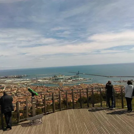Spacieux Rez-De-Jardin A Sete Pour 6 Personnes Avec Terrasse - Fr-1-472A-171 Sete