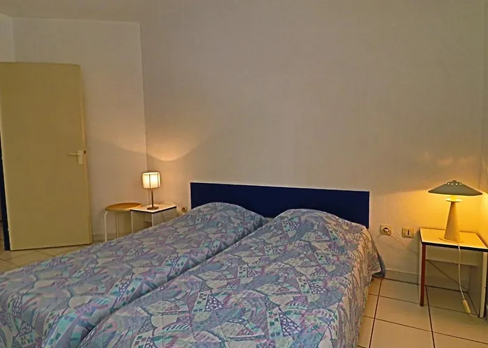Appartement Spacieux Rez-De-Jardin A Sete Pour 6 Personnes Avec Terrasse - Fr-1-472A-171
